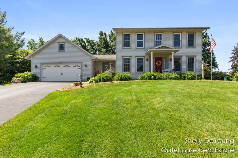 6824 Hermoso NE Court, Rockford, MI 49341