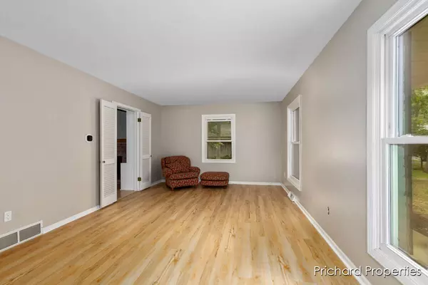 Ada, MI 49301,7361 Sheffield SE Drive