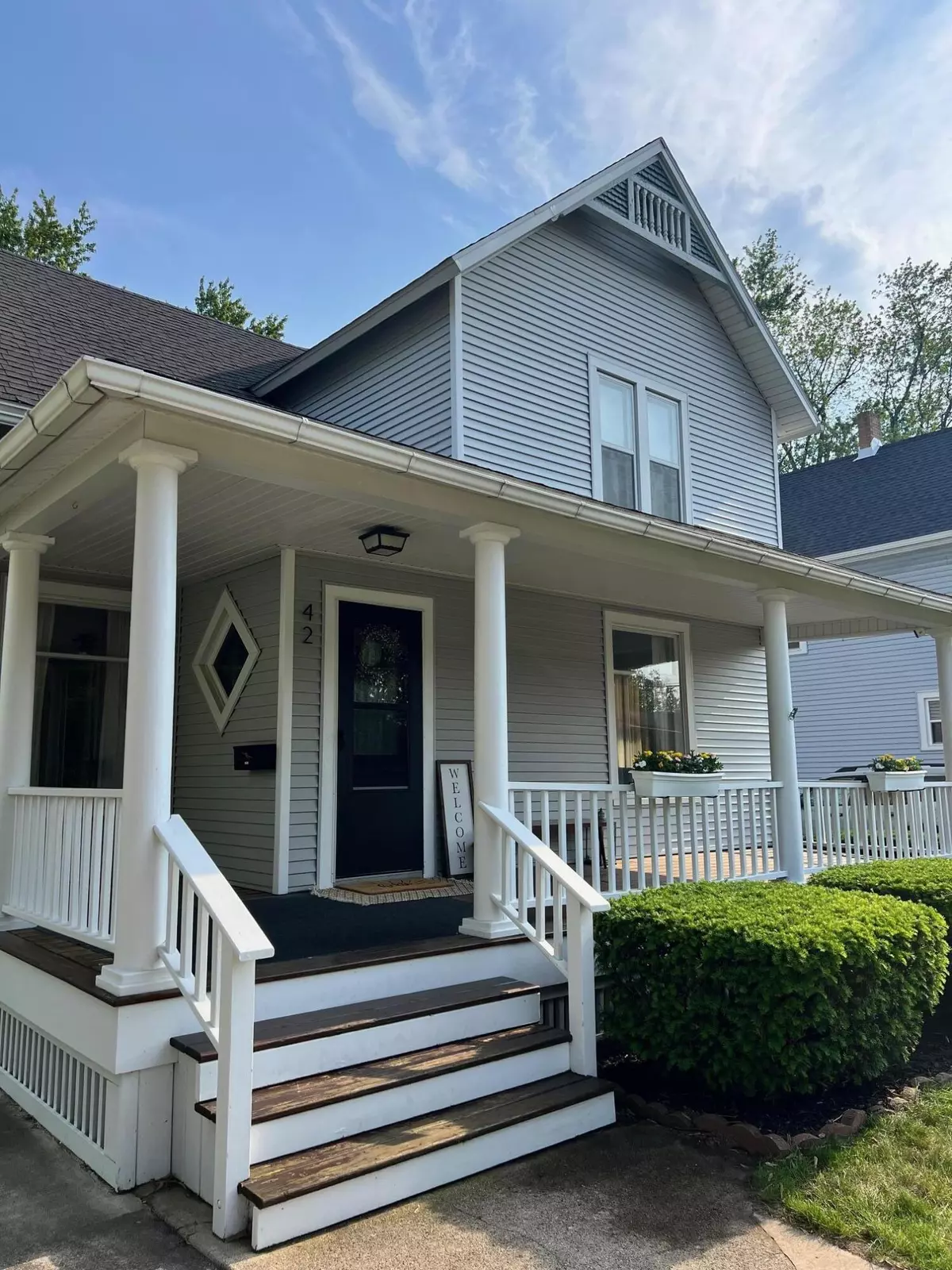 Hillsdale, MI 49242,42 Westwood Street