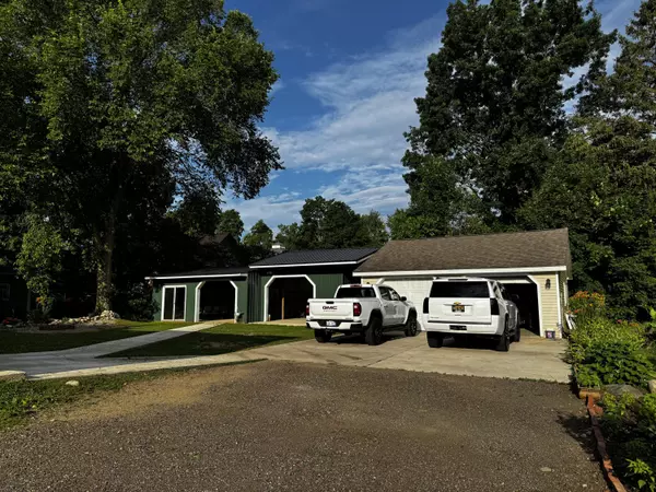 Bronson, MI 49028,313 N Matteson Street