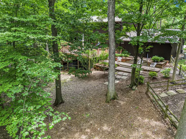 Ann Arbor, MI 48105,3924 Penberton Drive