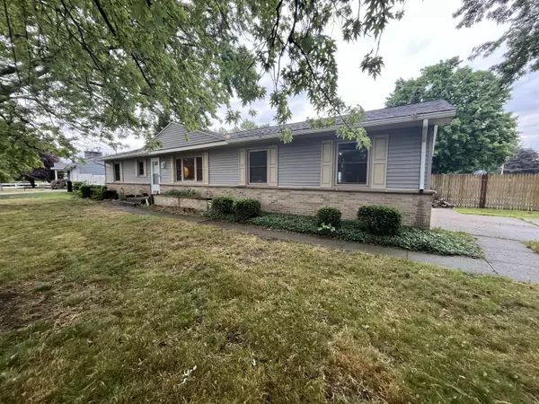 Jenison, MI 49428,7252 Heatherwood Drive