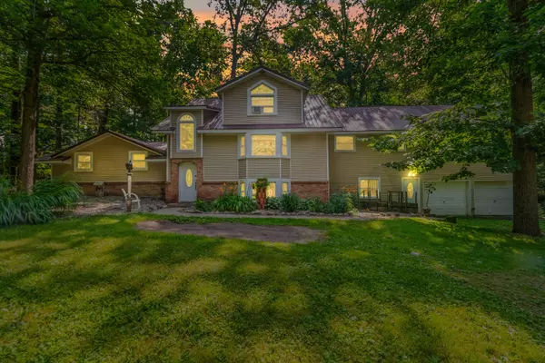 Hillsdale, MI 49242,1391 Lake Wilson S Road