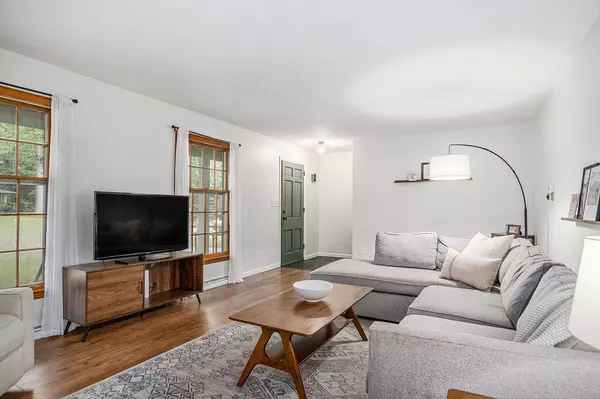 Wyoming, MI 49519,3701 Groveland SW Avenue