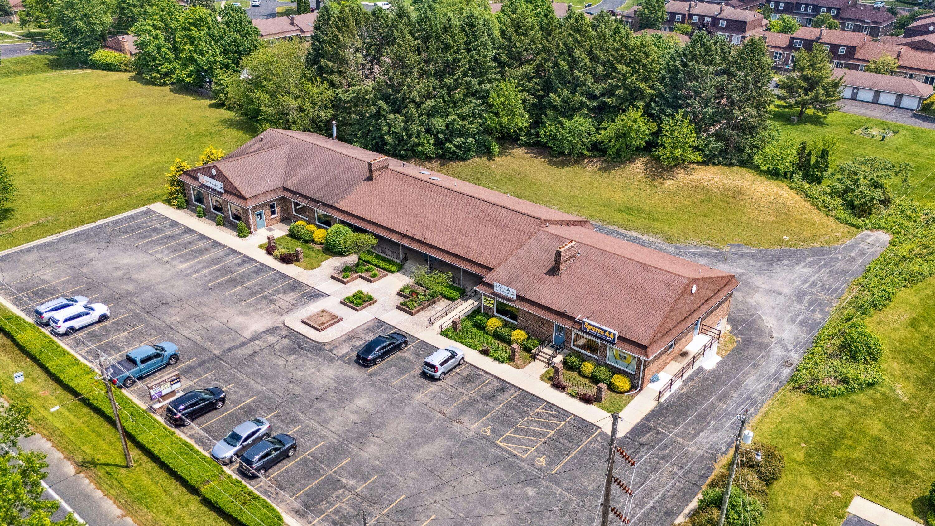2603 S Cleveland Avenue, St. Joseph, MI 49085