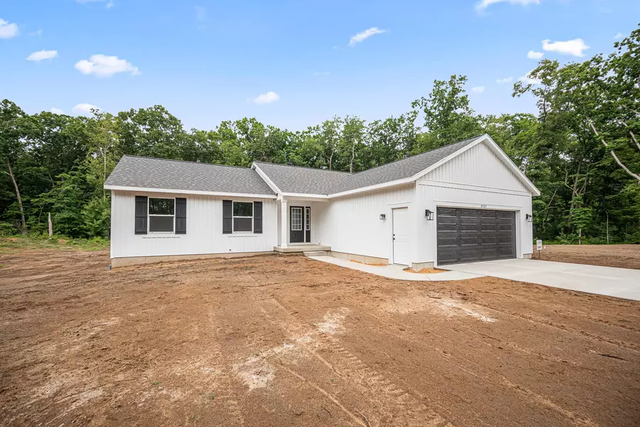 3707 Country Court, Allegan, MI 49010