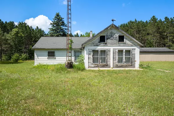 Irons, MI 49644,5316 W 7 Mile Road