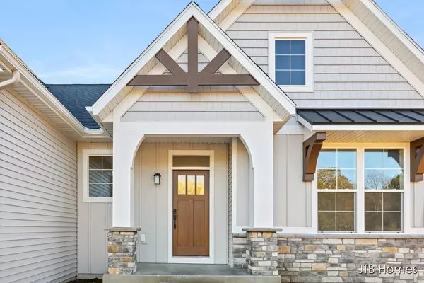 Lowell, MI 49331,2020 Fallasburg Park NE Drive #1