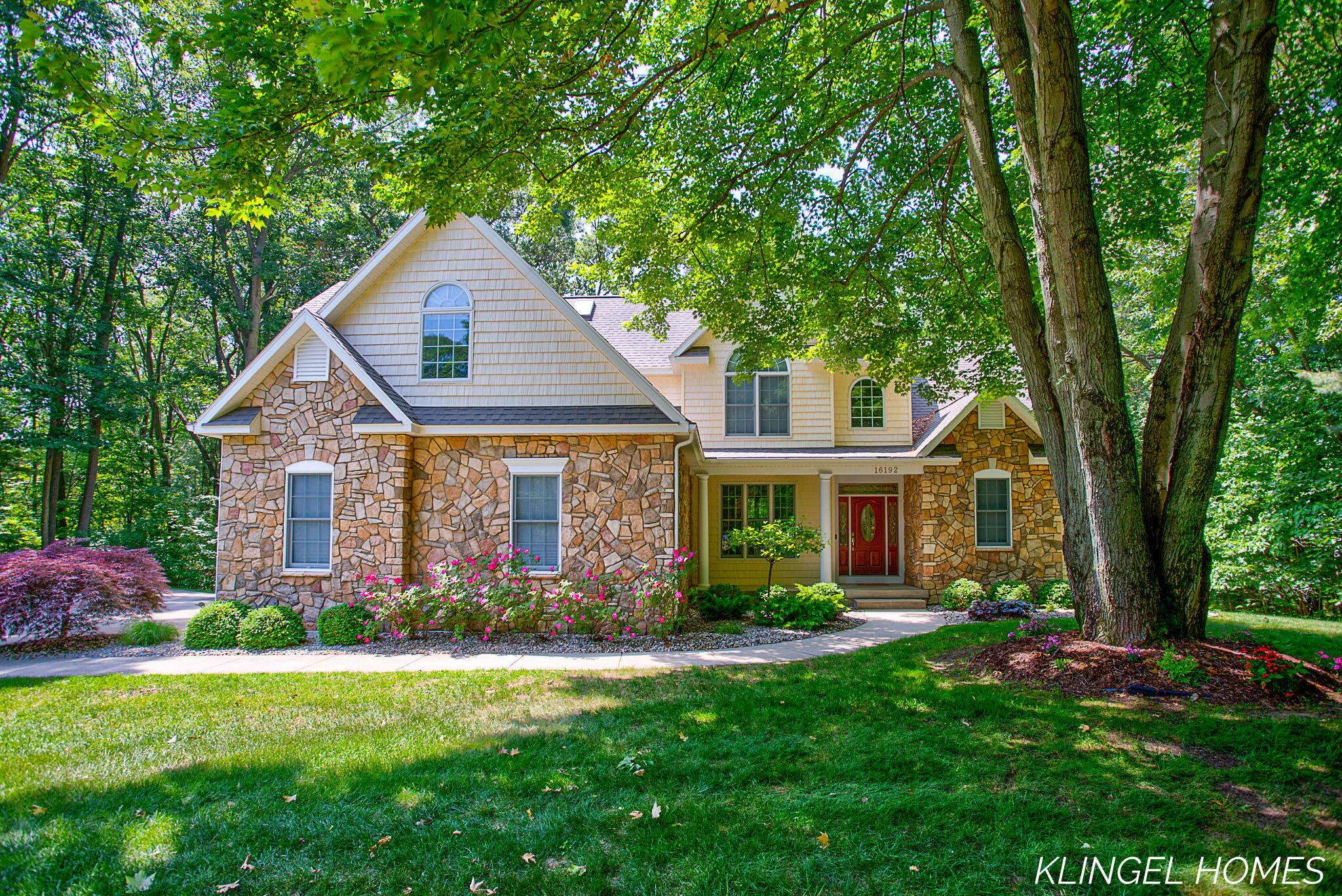 16192 Old Orchard Drive, Spring Lake, MI 49456