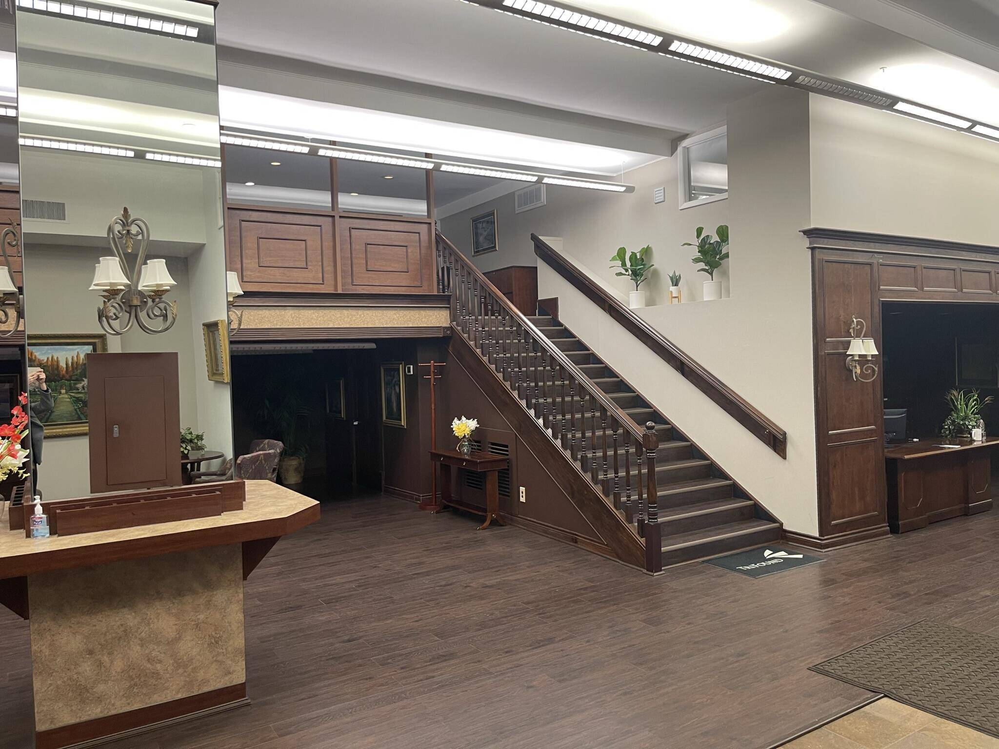 Kalamazoo, MI 49007,107 W Michigan Avenue #3-4