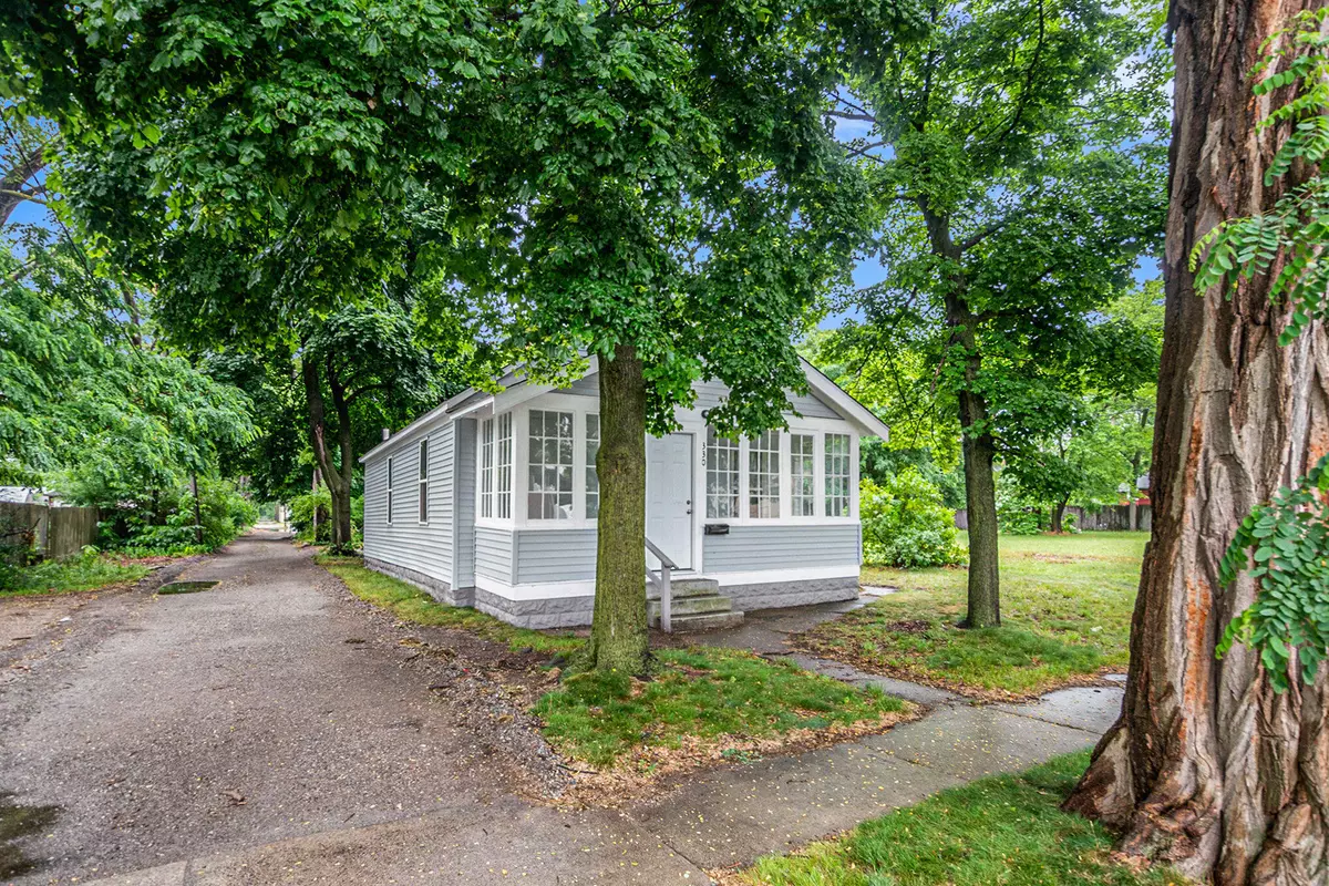 Muskegon, MI 49441,330 W Larch Avenue