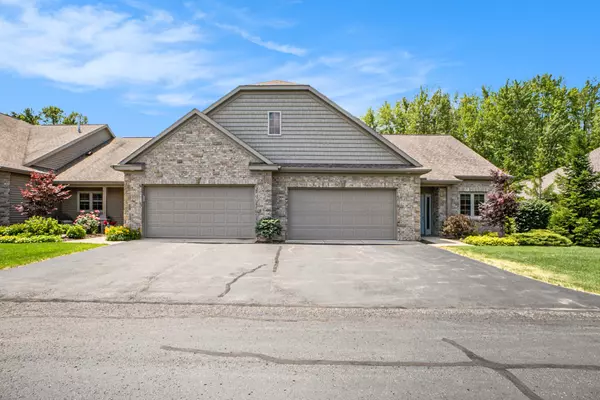 Hudsonville, MI 49426,4912 Chatsworth Creek Drive