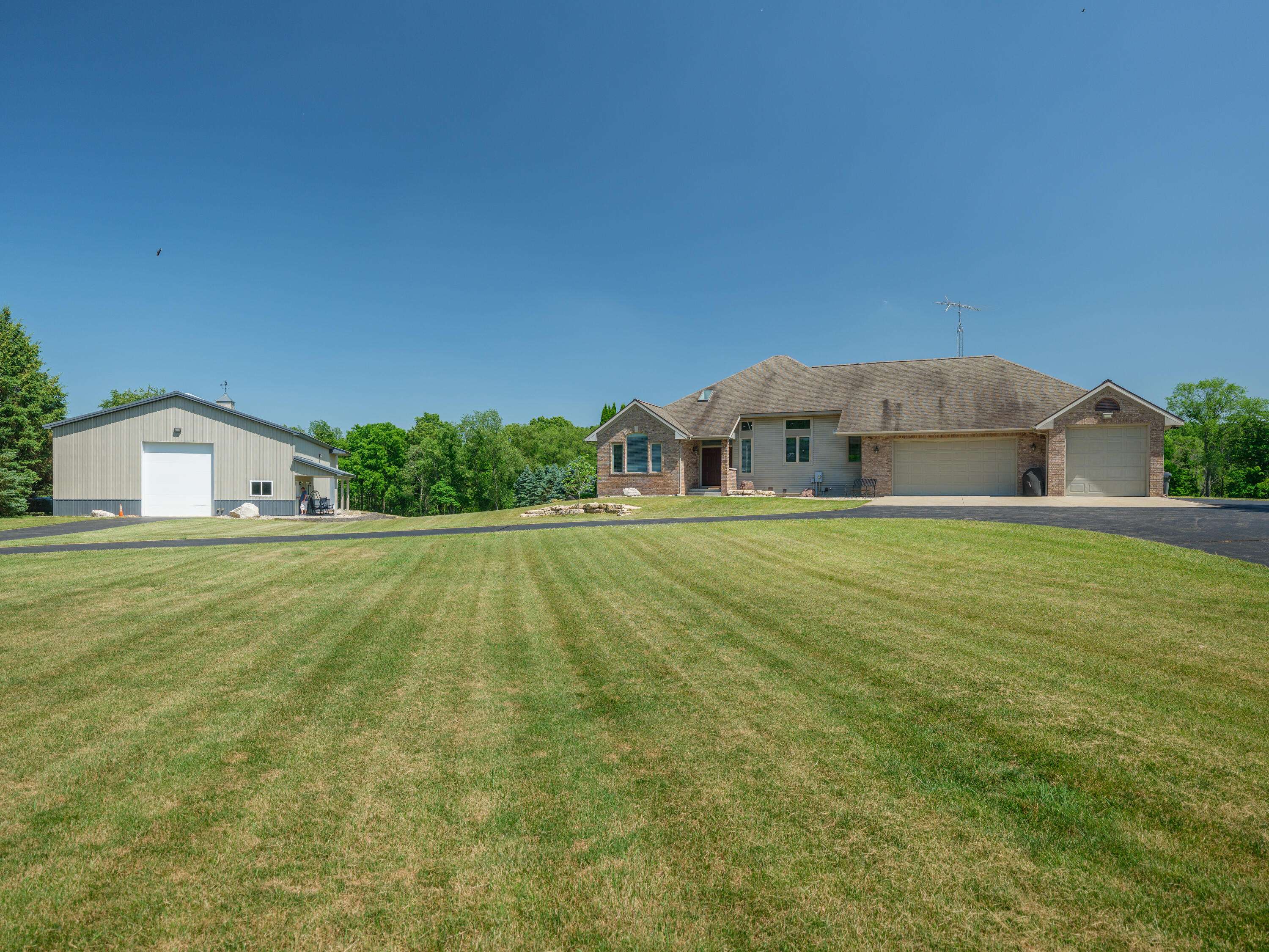 Vicksburg, MI 49097,10303 S 34th Street