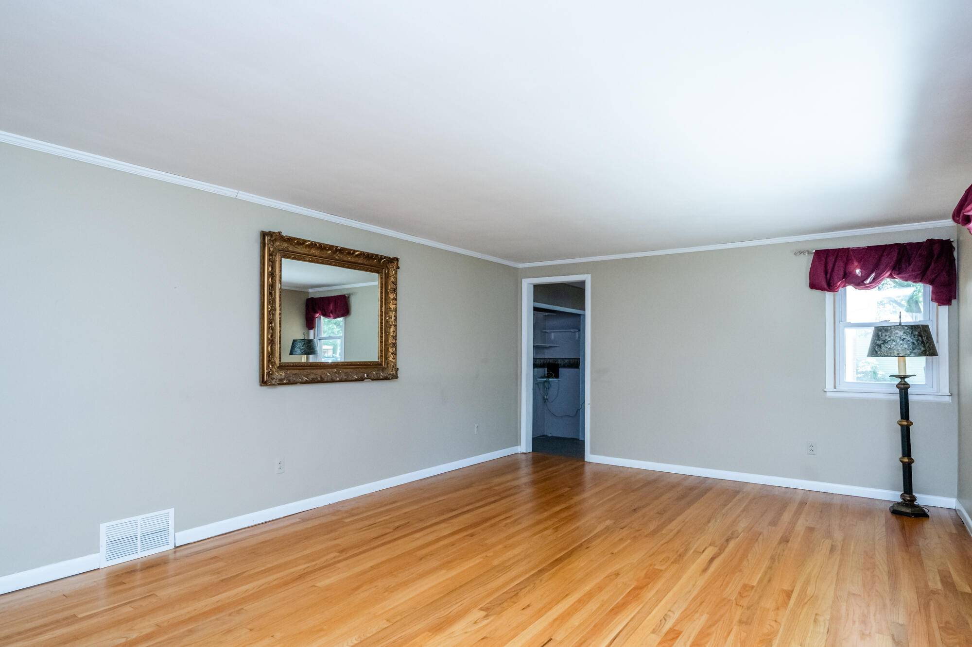 St. Joseph, MI 49085,3813 Green Acre Drive