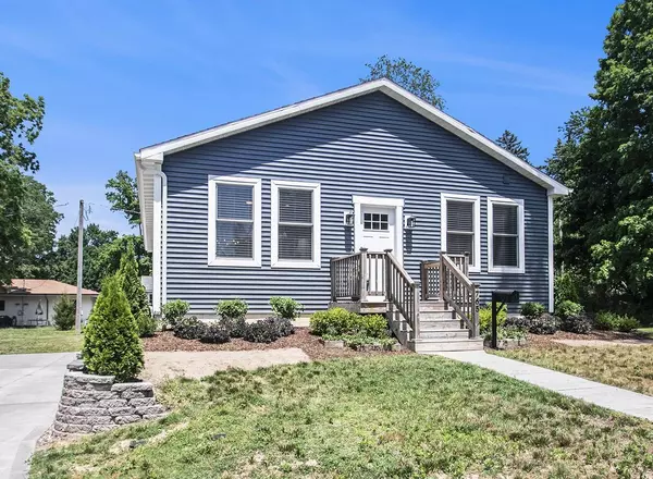 South Haven, MI 49090,765 S Haven Place