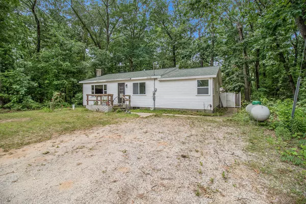 Branch, MI 49402,105 S Emerson Lake Road
