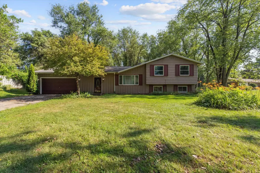 5047 Savannah Avenue, Kalamazoo, MI 49048
