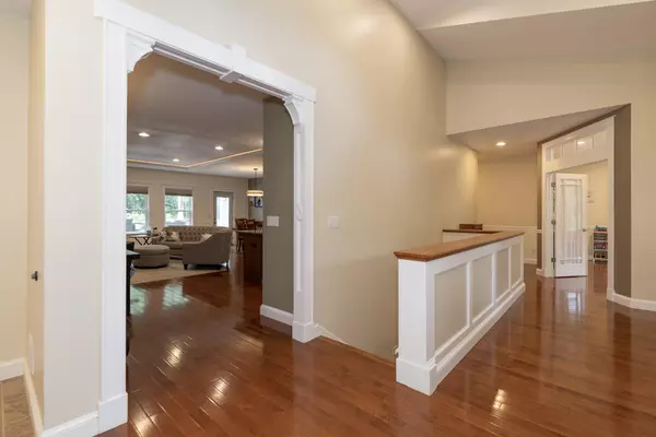 Kalamazoo, MI 49009,10016 Oshtemo Court