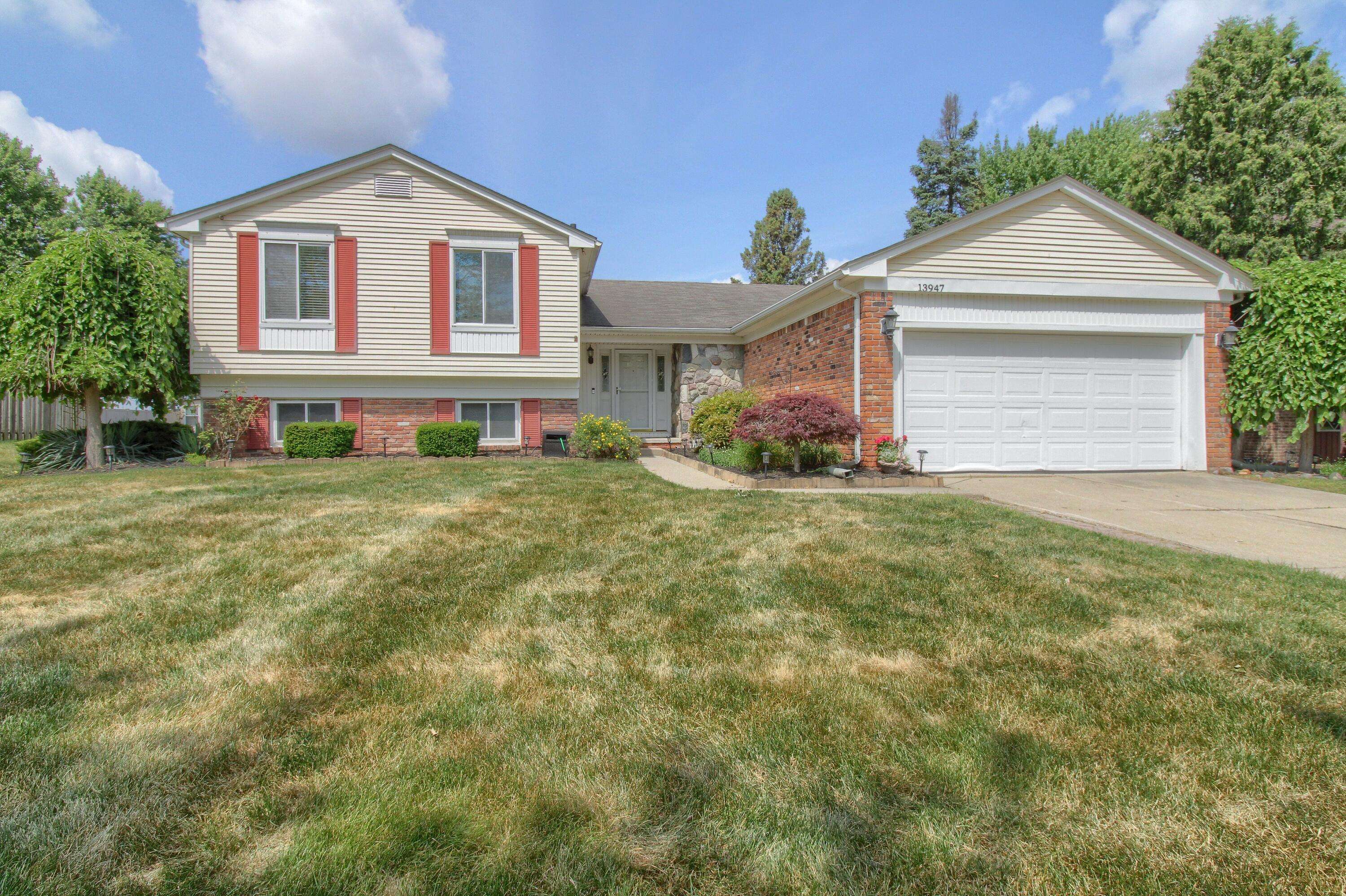 13947 Ashurst St Street, Livonia, MI 48154