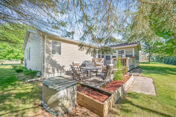 Canadian Lakes, MI 49346,7900 Sunset Shores Dr