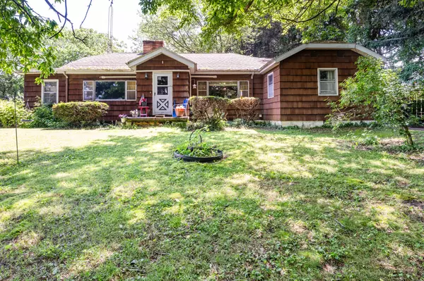 St. Joseph, MI 49085,3633 Lakeshore Drive