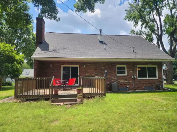 St. Joseph, MI 49085,671 Lonesome Pine Trail