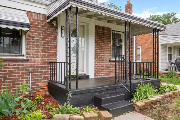 Detroit, MI 48219,19331 Annchester Road