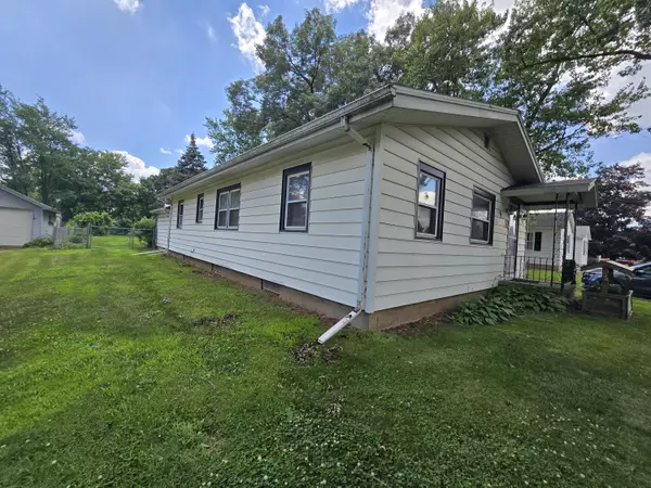 Jackson, MI 49202,737 Royal Drive