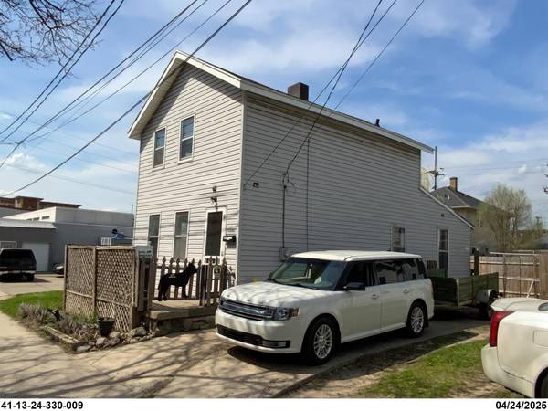 661 NW Broadway Ave. NW, Grand Rapids, MI 49504