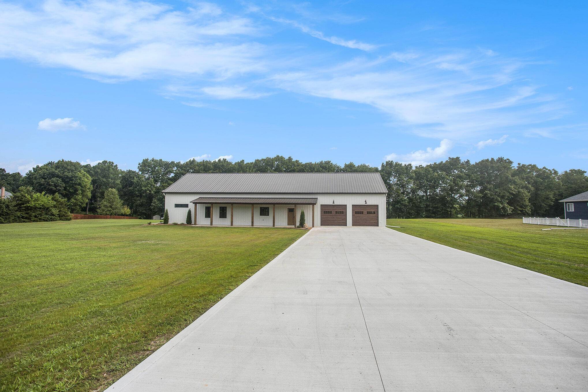 Three Rivers, MI 49093,17756 Brad Lane