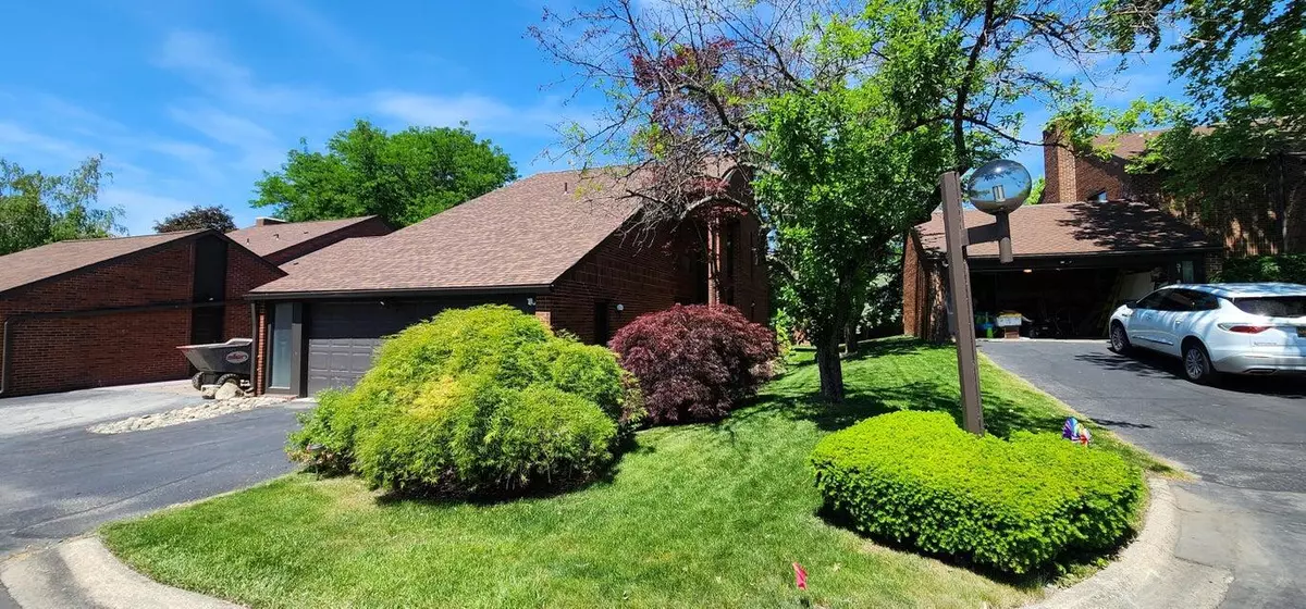 Dearborn, MI 48120,29 Blair Lane