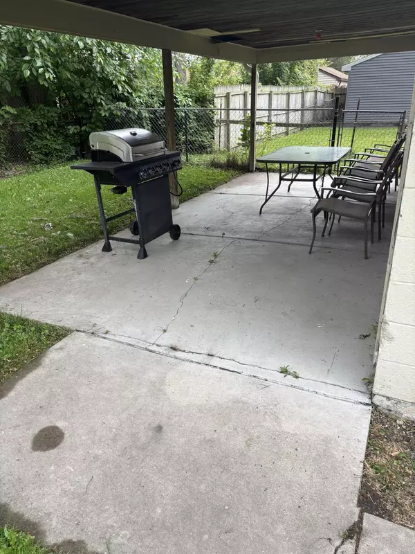 Roseville, MI 48066,26013 Kathy Street