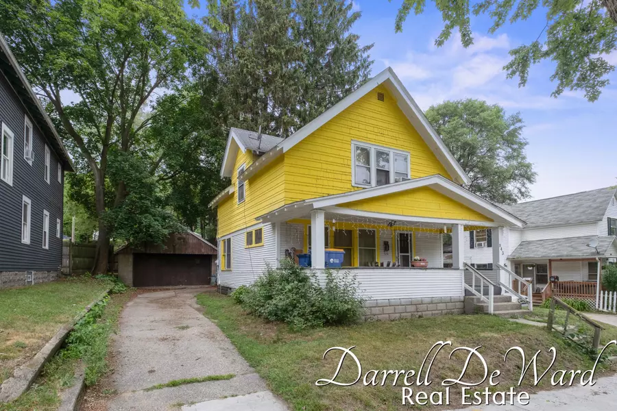 843 Clancy NE Avenue, Grand Rapids, MI 49503