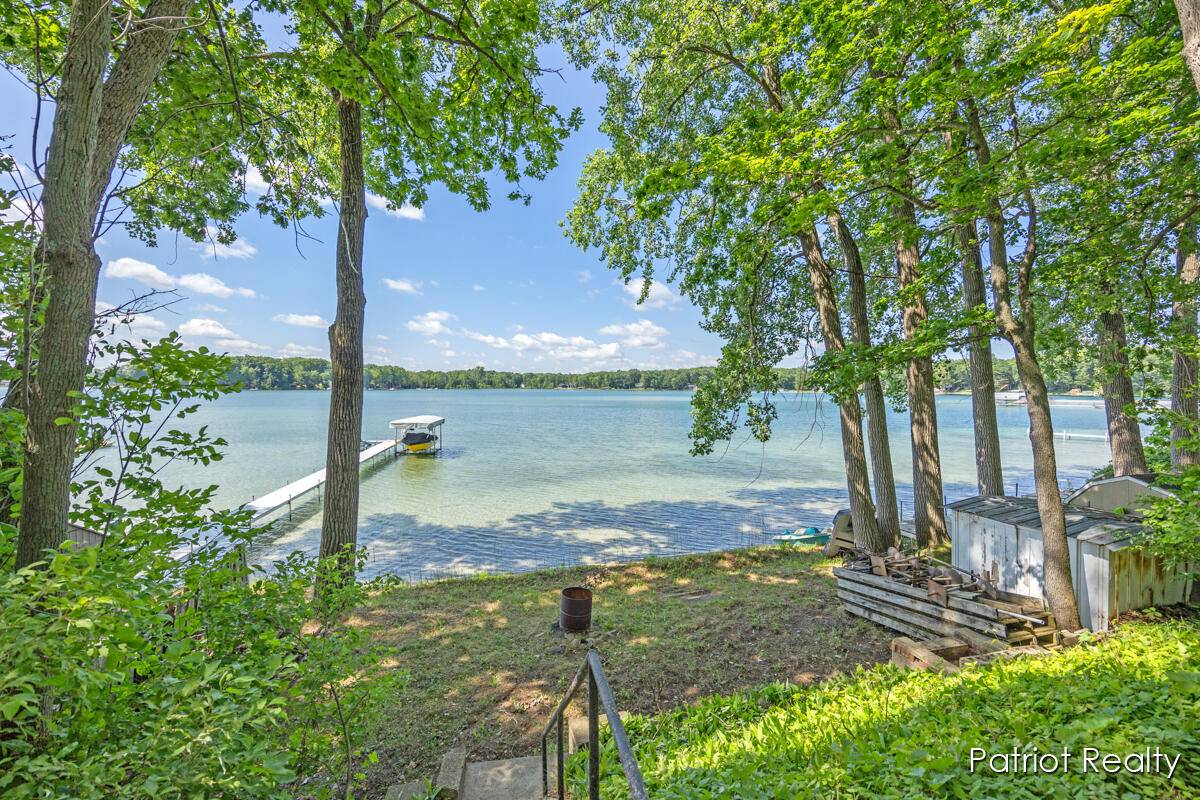Newaygo, MI 49337,5608 El Camino Real Drive