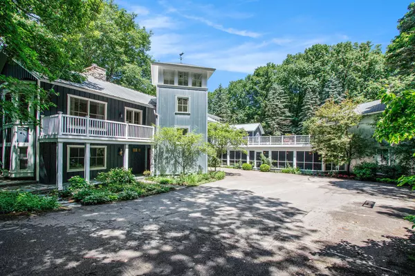 4893 Wildwood Drive, Bridgman, MI 49106