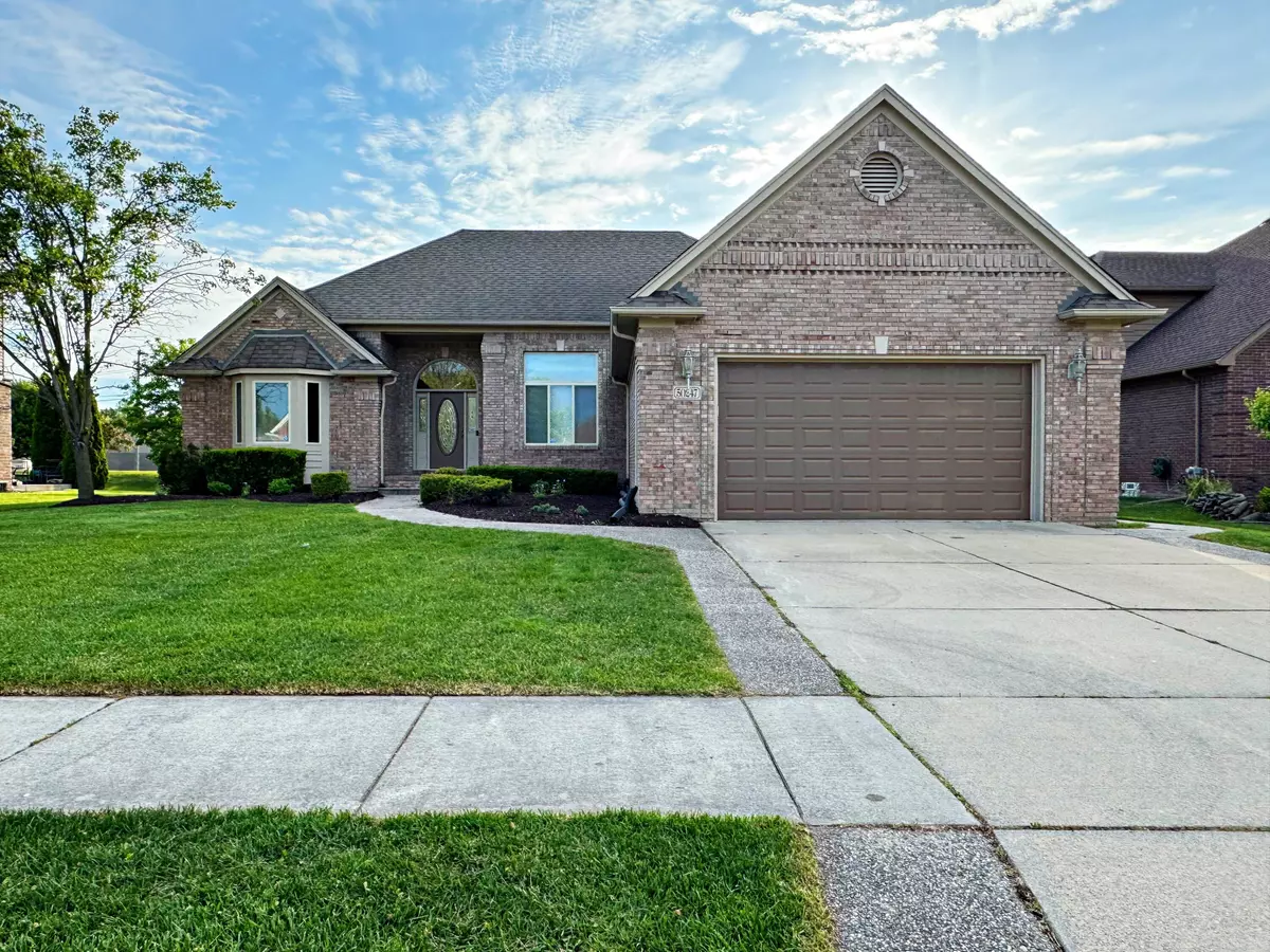Macomb, MI 48044,50247 Cheltenham Drive