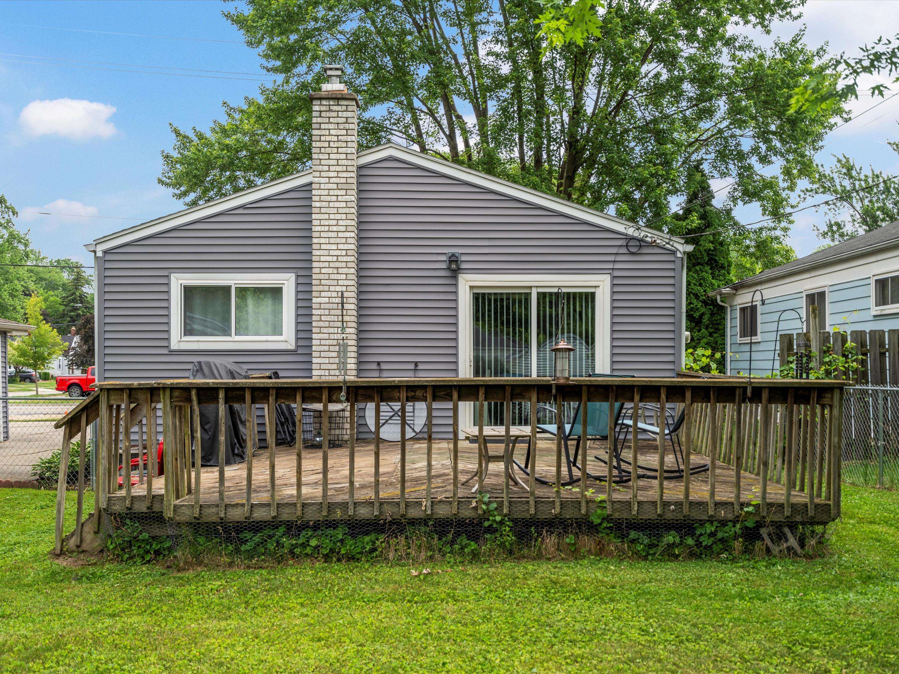Royal Oak, MI 48067,1204 S Campbell Road