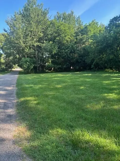 New Buffalo, MI 49117,425 S Barker Street
