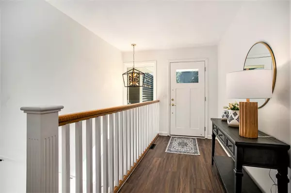 Three Rivers, MI 49093,52368 Pine Tree Lane
