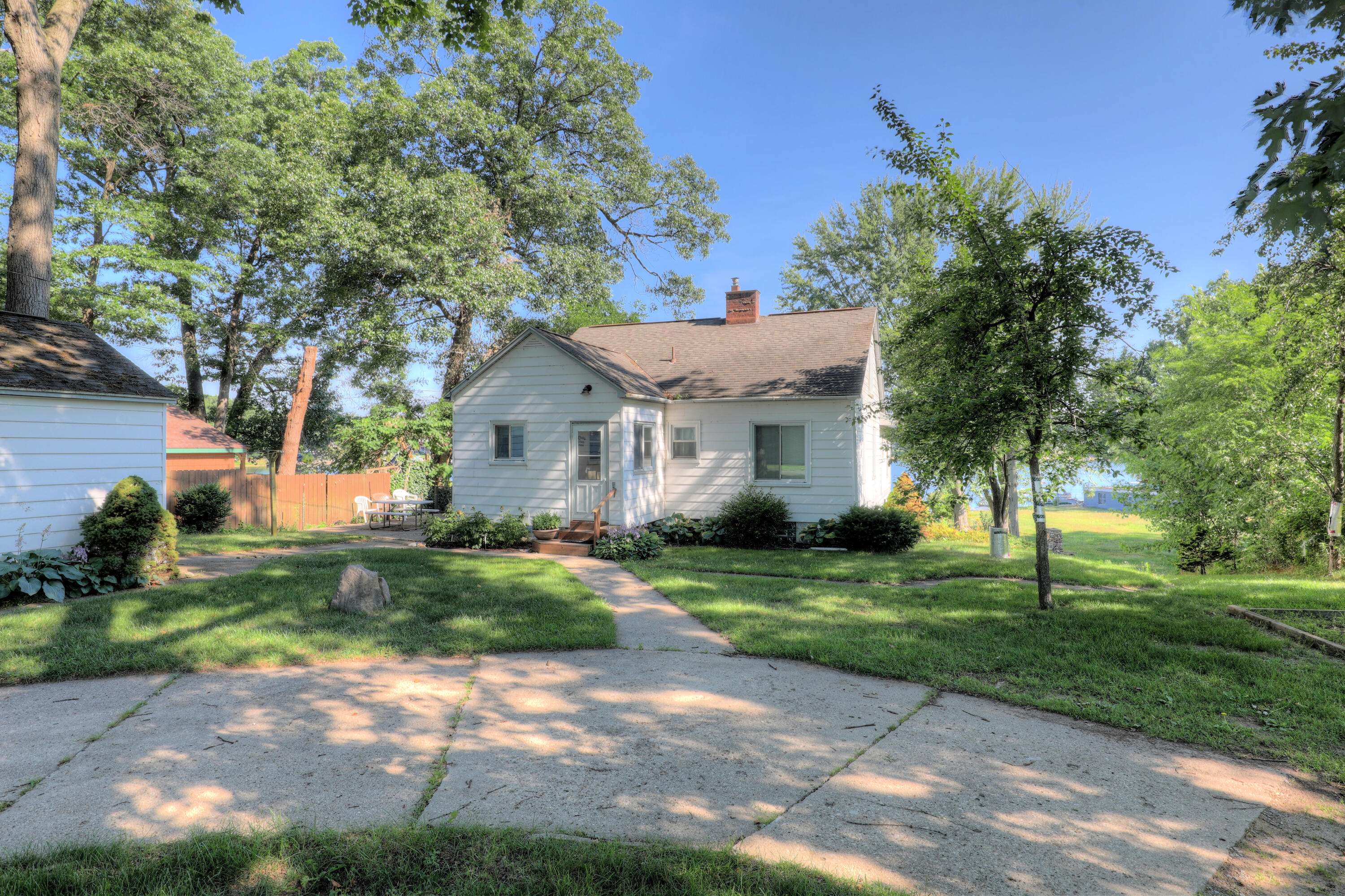 Twin Lake, MI 49457,2378 Duff Road