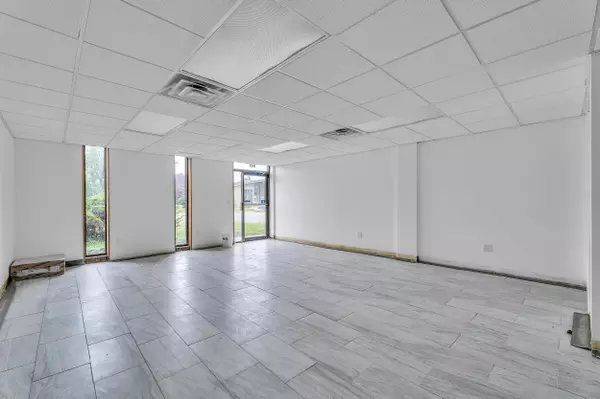 Wyandotte, MI 48192,1522 Ford Avenue