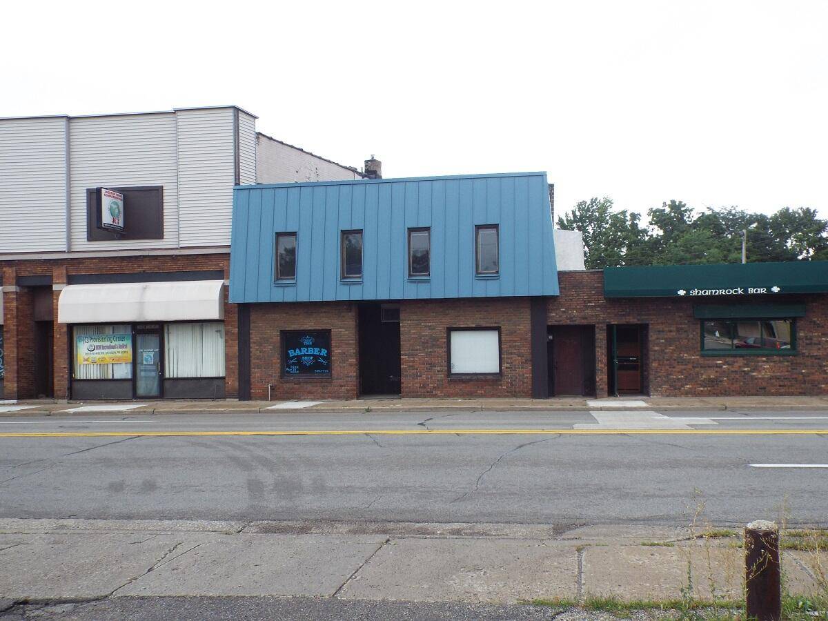 Jackson, MI 49202,1624 E Michigan Avenue