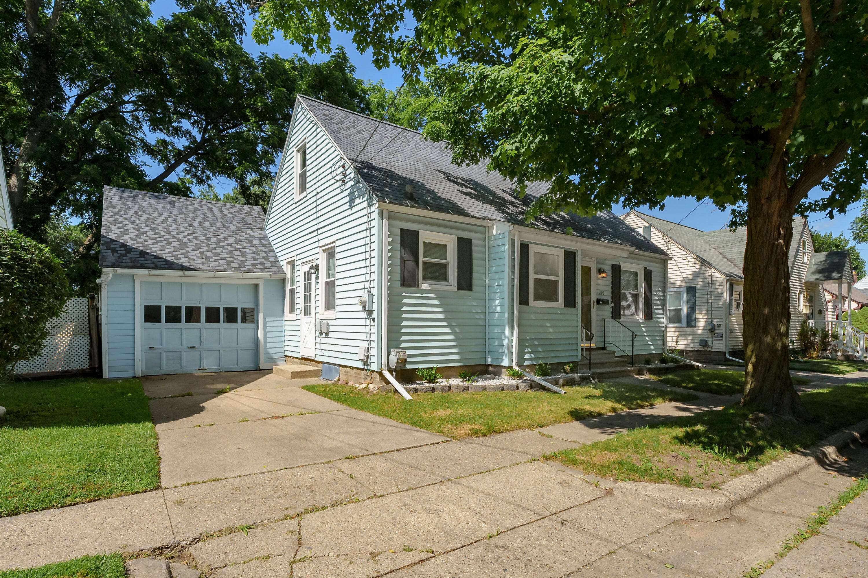 130 W Alcott Street, Kalamazoo, MI 49001