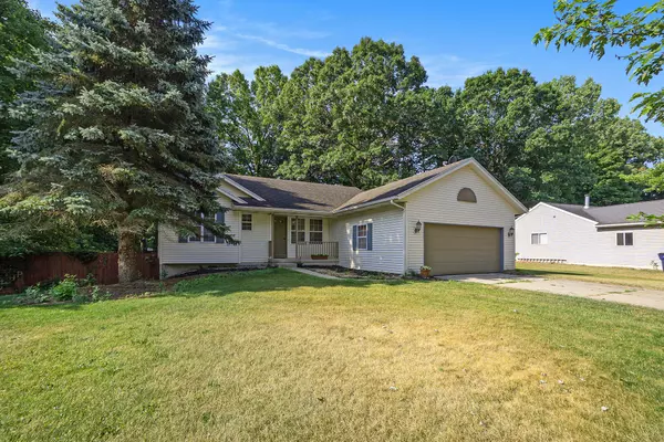 Dorr, MI 49323,1972 Red Pine Drive