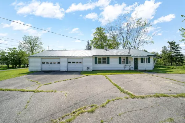 Jackson, MI 49201,8020 Greenes Drive