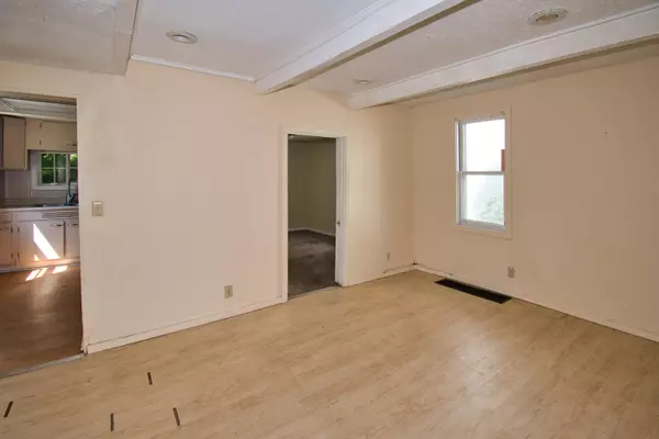 Niles, MI 49120,122 S 5th Street
