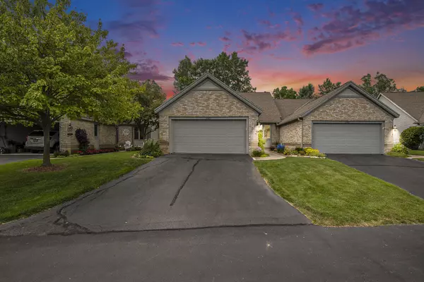 2471 High Ridge SE Lane, Grand Rapids, MI 49546