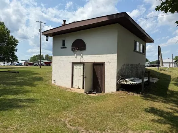 Lakeview, MI 48850,9743 W Howard City Edmore Road