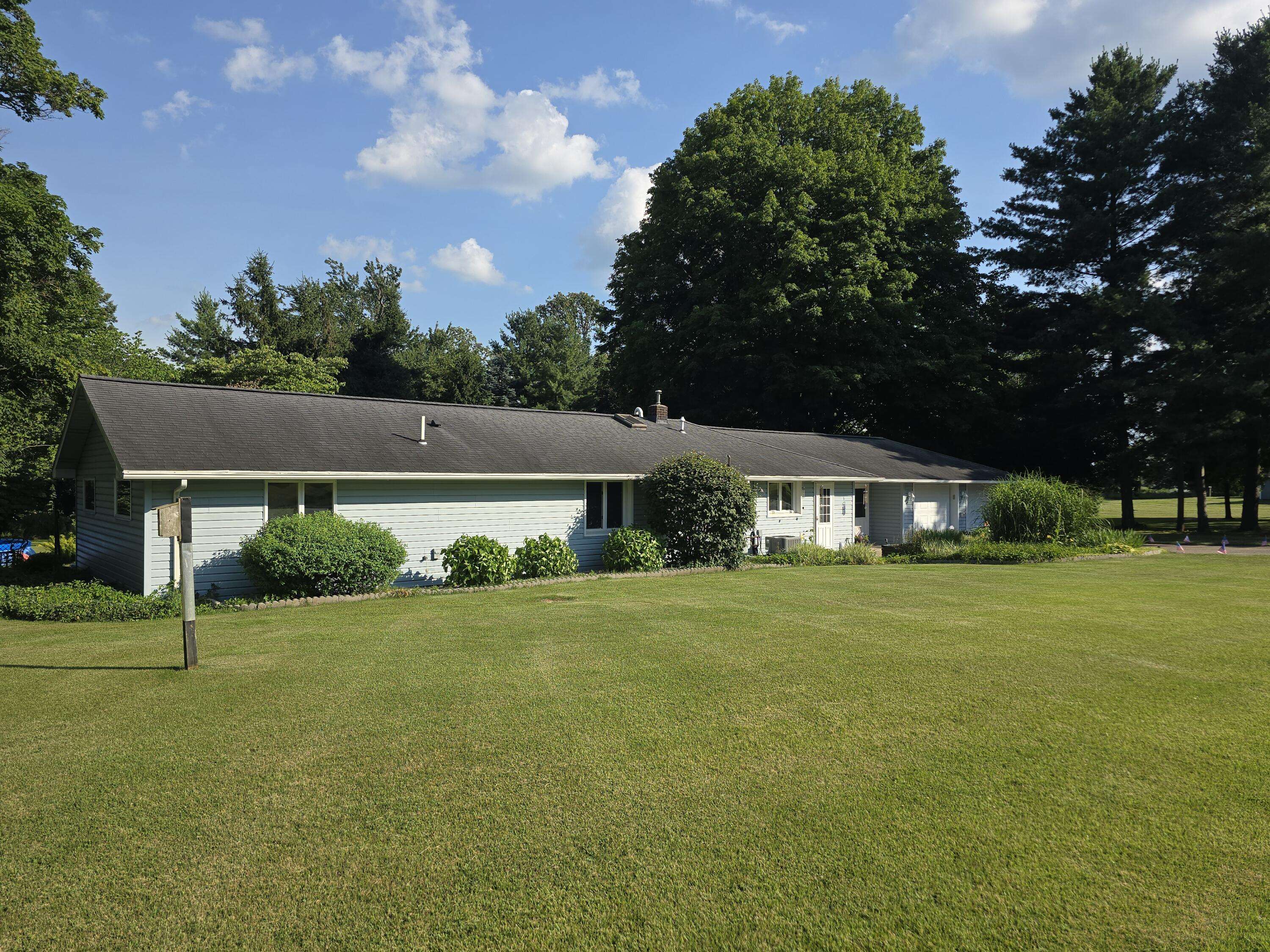 Bronson, MI 49028,971 Weaver Road