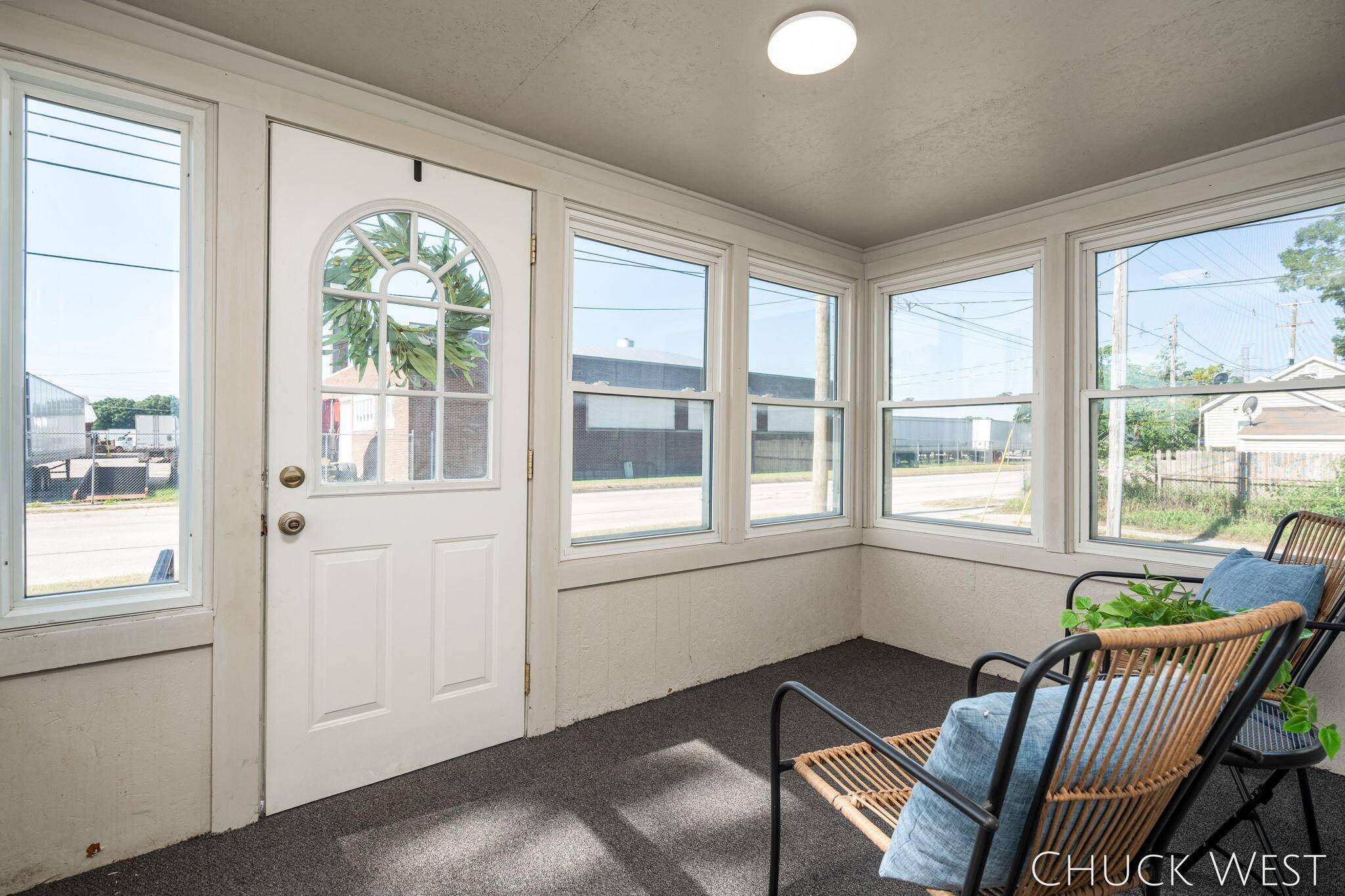 Muskegon, MI 49442,986 E Keating Avenue